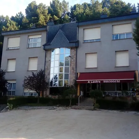 ゲストハウス A Lastra *