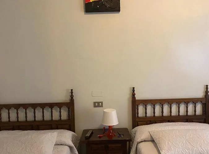 ゲストハウス A Lastra